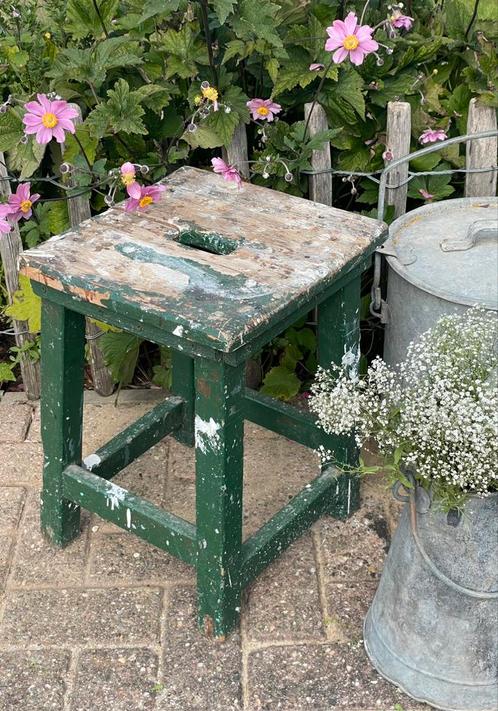 Brocante oude houten kruk / krukje boeren groen, Antiek en Kunst, Curiosa en Brocante, Verzenden