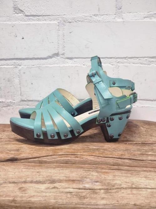 Muxart - Prachtige leren klompjes - sandalen maat 36 - Nieuw, Kleding | Dames, Schoenen, Nieuw, Sandalen of Muiltjes, Blauw, Ophalen of Verzenden