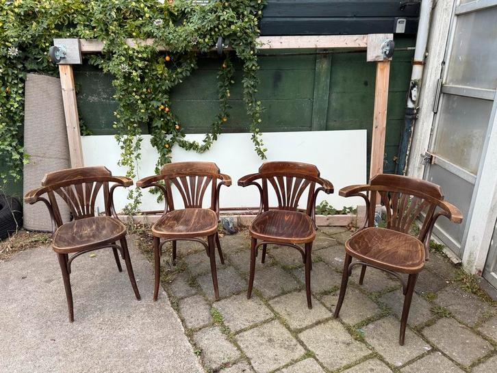4 ouderwetse bruincafé stoelen, Huis en Inrichting, Stoelen, Gebruikt, Vier, Hout, Bruin, Ophalen