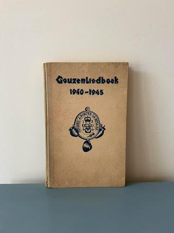 Geuzenliedboek 1940 - 1945  beschikbaar voor biedingen