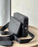 Louis vuitton heren tas, Sieraden, Tassen en Uiterlijk, Tassen | Schoudertassen, Ophalen of Verzenden, Zo goed als nieuw, Zwart