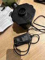 Elektrische Luchtpomp met Adapters - Opblazen & Leeglopen, Caravans en Kamperen, Luchtpompen, Ophalen of Verzenden, Gebruikt, Elektrisch