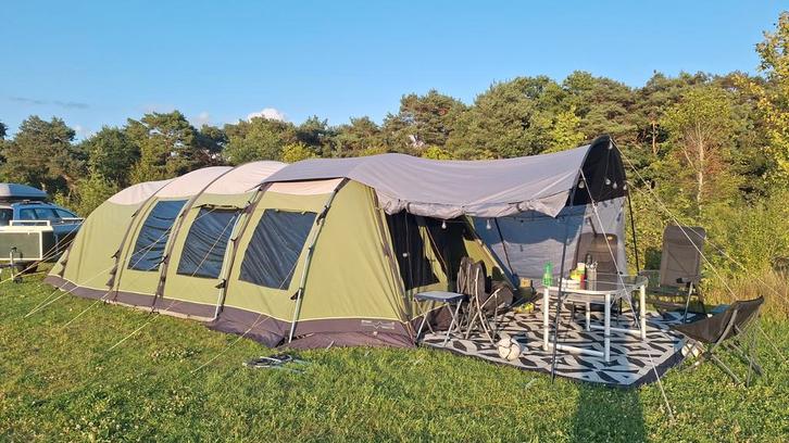 Outwell Phoenix 7 ATC, grote opblaasbare tent, Caravans en Kamperen, Tenten, Ophalen