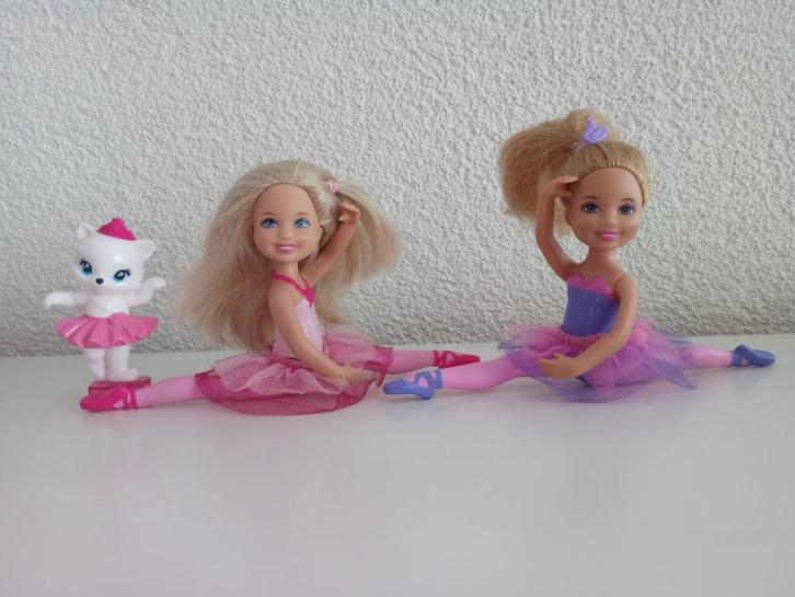 CHELSEA Ballerina's uit de film Barbie en de Roze Schoentjes, Verzamelen, Poppen, Gebruikt, Pop, Ophalen of Verzenden