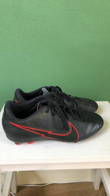 Voetbalschoenen Nike met noppen  beschikbaar voor biedingen