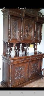 Henry Deux kast, Ophalen