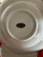 8 Porseleinen Pasta Borden - Frans de Rover, Huis en Inrichting, Ophalen, Gebruikt, Porselein, Bord(en)