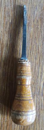 Handpalm guts met houten handvat, Antiek en Kunst, Antiek | Gereedschap en Instrumenten, Ophalen of Verzenden