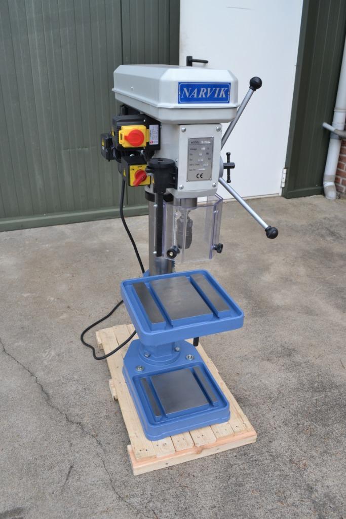 Tafelboormachine merk Narvik TB 20, Doe-het-zelf en Verbouw, Gereedschap | Boormachines, Gebruikt, Kolomboormachine, 600 watt of meer