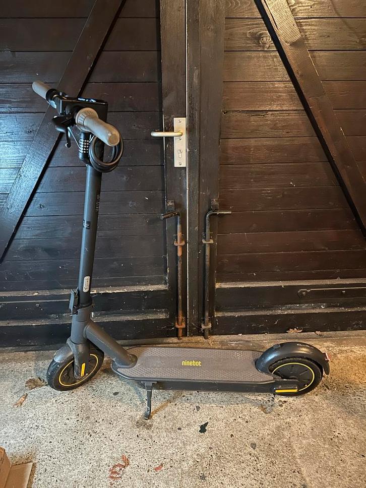 Segway Ninebot Max G30 - Topstaat!, Fietsen en Brommers, Snorfietsen en Snorscooters, Zo goed als nieuw, Overige merken, Elektrisch