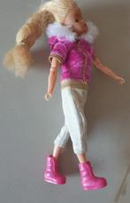 Vintage Mini barbie popje 16 cm  in outfit, Verzamelen, Poppen, Ophalen of Verzenden, Gebruikt, Pop