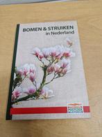 boek bomen en struiken, Boeken, Ophalen of Verzenden