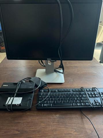 Dell Monitor + Docking & Toetsenbord beschikbaar voor biedingen
