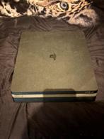 Playstation 4 1TB + 2 controllers + aantal spellen disc, Spelcomputers en Games, Spelcomputers | Sony PlayStation 4, Ophalen, Met 2 controllers