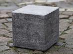 SOKKEL / ZUIL/ natuursteen / 15 x 15 cm
