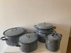 Vintage Pannenset - Grijsblauw, Huis en Inrichting, Keuken | Potten en Pannen, Ophalen, Gebruikt, Overige materialen, Pannenset