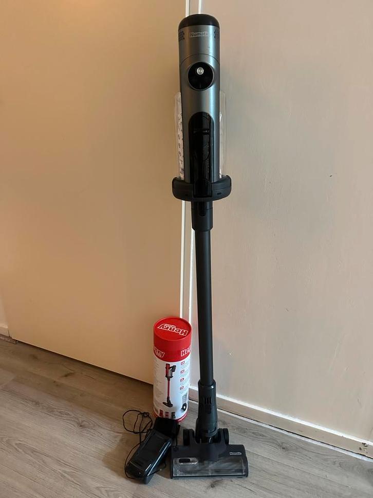 Numatic Henry Quick draadloze stofzuiger - Zo goed als nieuw, Witgoed en Apparatuur, Stofzuigers, Zo goed als nieuw, Stofzuiger