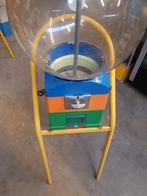 Capsule  automaat Werkt op  2 euro, Ophalen, Gebruikt