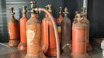 Diverse gasflessen, Ophalen