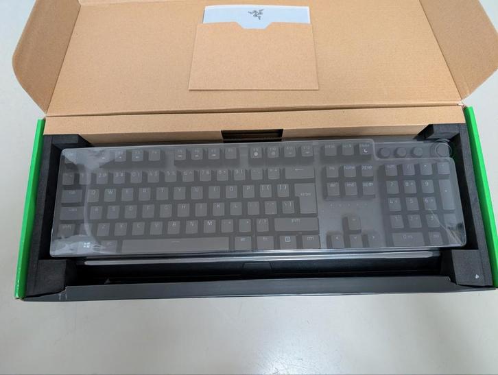 Razer Blackwidow PRO toetsenbord + Keycaps upgrade, Computers en Software, Toetsenborden, Zo goed als nieuw, Ophalen of Verzenden