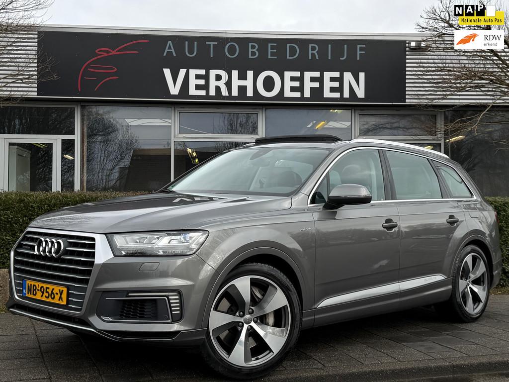 Audi Q7 3.0 TDI e-tron - QUATTRO PREMIUM - PANORAMA - LUCHTV, Auto's, Audi, Automaat, Gebruikt, 259 pk, 2420 kg
