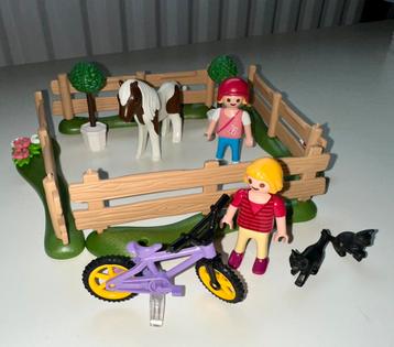 Playmobil Houten omheining met pony beschikbaar voor biedingen