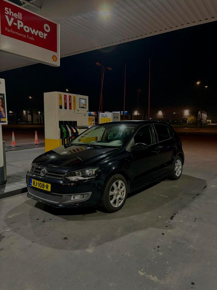 Volkswagen Polo 2011 Zwart | STOELVER | CRUISECON. | SENSOR, Auto's, Volkswagen, Particulier, Polo, Cruise Control, Stoelverwarming