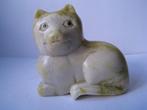 ANTIEKE KAT  VAN MARMER IN GOEDE STAAT., Verzenden