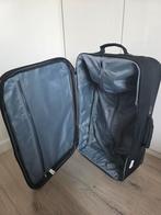 Koffer medium size, Sieraden, Tassen en Uiterlijk, Koffers, Ophalen