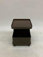 Joe colombo krantenbak, Ophalen, Gebruikt