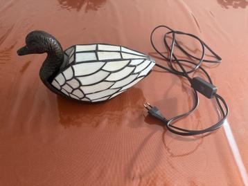 Lamp Tiffany stijl eend beschikbaar voor biedingen