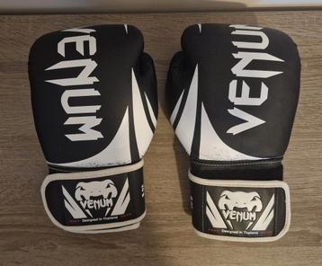 Venum bokshandschoenen – zwart/wit – maat 8 oz beschikbaar voor biedingen