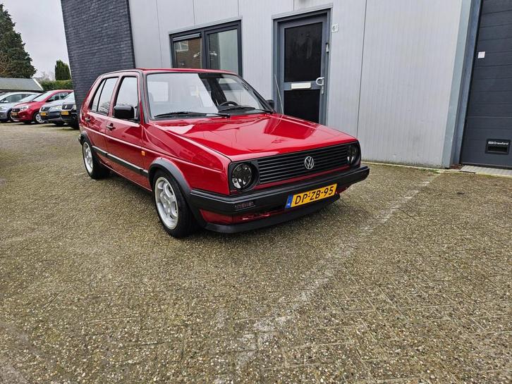 Volkswagen Golf 1.6 CL Automaat Orig NL! (bj 1992), Auto's, Volkswagen, Bedrijf, Te koop, Golf, Benzine, Hatchback, Automaat, Origineel Nederlands