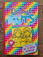 Dagboek van een Muts 12 - Liefdeskriebels, Ophalen of Verzenden, Zo goed als nieuw, Rachel Renée Russell