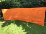 Oranje windscherm met 5 stokken, Ophalen of Verzenden, Gebruikt