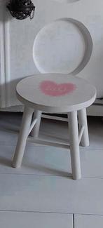 HOUT KRUKJE IN LIEF ! STYLE KINDER KRUKJE/ TAFELTJE  HOUT, Ophalen of Verzenden, Gebruikt