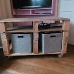 Pallet tv tafel op wielen, Ophalen, Gebruikt