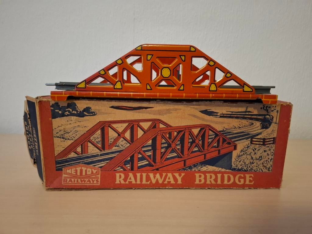 Mettoy brug spoor 0 elektrisch, Antiek en Kunst, Antiek | Speelgoed, Ophalen of Verzenden
