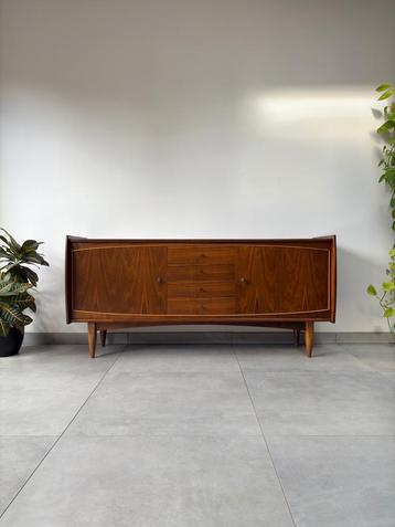 Vintage Dressoir Deens Design Teakhout beschikbaar voor biedingen