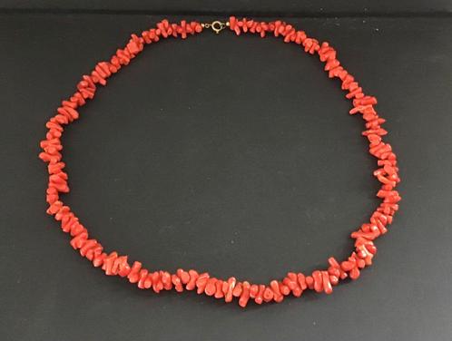 Vintage Koraalketting rood * 56 cm bloedkoraal, Sieraden, Tassen en Uiterlijk, Kettingen, Zo goed als nieuw, Overige materialen
