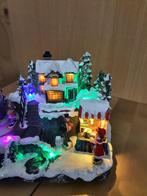 Kerst tafereel / kerst huis met beweging en verlichting, Diversen, Kerst, ., Ophalen of Verzenden, Zo goed als nieuw, .