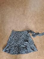 Fasster zwart met wit rok met strook aan de onderkant XS, Kleding | Dames, Badmode en Zwemkleding, Zwart, Ophalen of Verzenden