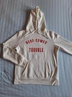 Leuke witte hoody maat 42 merk Primark met trouble erop, Primark, Wit, Maat 42/44 (L), Ophalen of Verzenden
