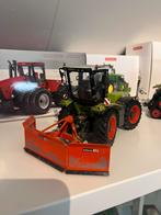 Claas xerion 3800 maisschuif !, Hobby en Vrije tijd, Modelauto's | 1:32, Ophalen of Verzenden, Tractor of Landbouw, Universal Hobbies