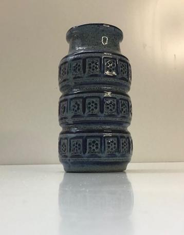 Vintage keramiek vaas uit de jaren 70 beschikbaar voor biedingen