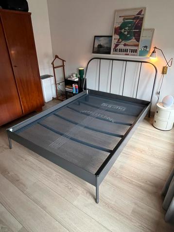 IKEA Kopardal bedframe + Auping spiraalbodem 140x200 - Grijs