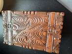 Vintage sigarendoos van hout, Ophalen