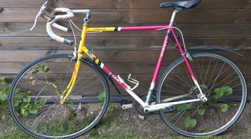 Giant vintage racefiets beschikbaar voor biedingen