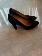 Unisa seude pumps, Pumps, Zwart, Ophalen of Verzenden, Zo goed als nieuw
