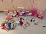 Barbie set met veel accessoires + auto, Kinderen en Baby's, Speelgoed | Poppen, Ophalen of Verzenden, Gebruikt, Barbie